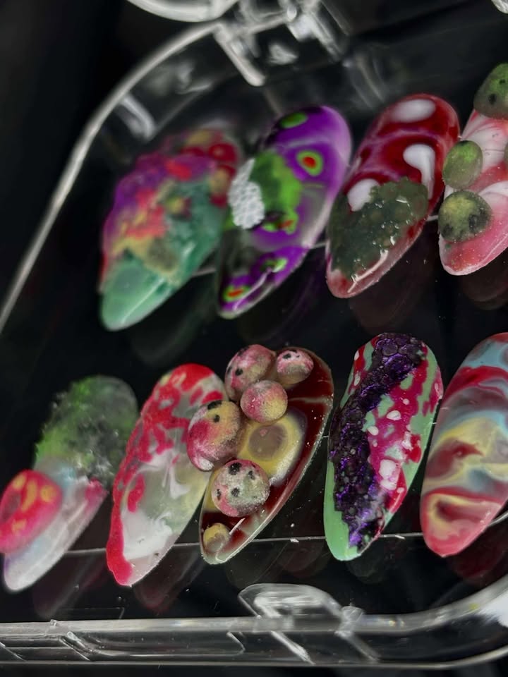 Petri dish